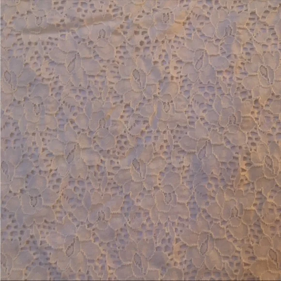 White Floral Reitmans & Imperial 2 piece skirt and a tank top - Picture 11 of 12